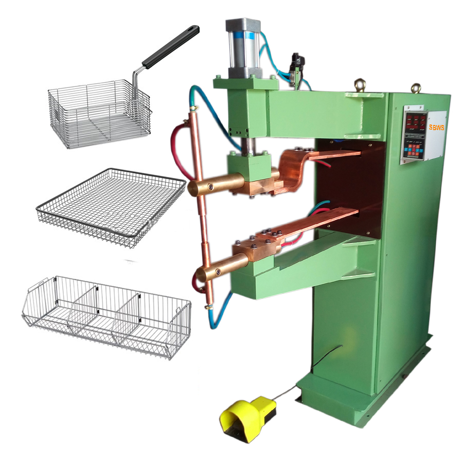 Wire mesh spot welding machine